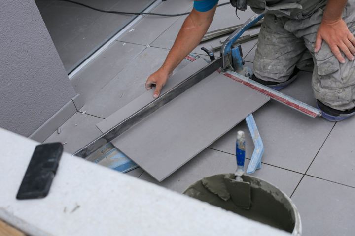 Large-Format Tile