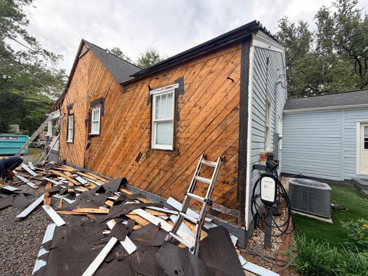 Old Siding Tear-Off